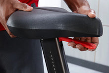 Load image into Gallery viewer, Life Fitness Club Series + (Plus) Upright Lifecycle Bike (🍂 FALL CLEARANCE SALE)