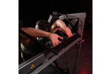Load image into Gallery viewer, Hammer Strength Plate-Loaded Pullover