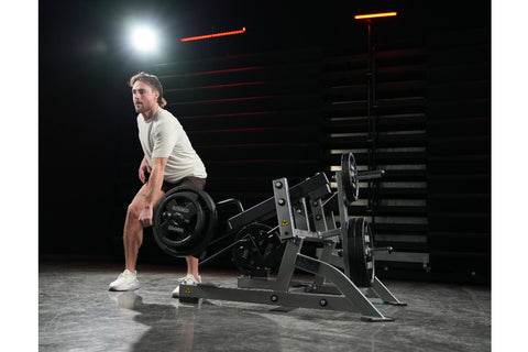 Hammer Strength Plate-Loaded Squat High Pull (š FALL CLEARANCE SALE)