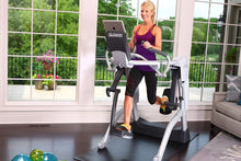 Load image into Gallery viewer, Octane Fitness ZR7 Zero Runner