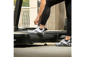 Life Fitness Club Series + (Plus) Treadmill