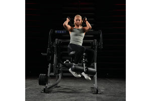 Hammer Strength Plate-Loaded Abdominal Oblique Crunch