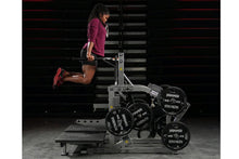 Load image into Gallery viewer, Hammer Strength Plate-Loaded Belt Squat Machine
