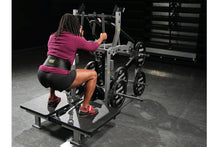 Load image into Gallery viewer, Hammer Strength Plate-Loaded Belt Squat Machine
