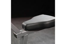 Load image into Gallery viewer, Hammer Strength Plate-Loaded Gripper

