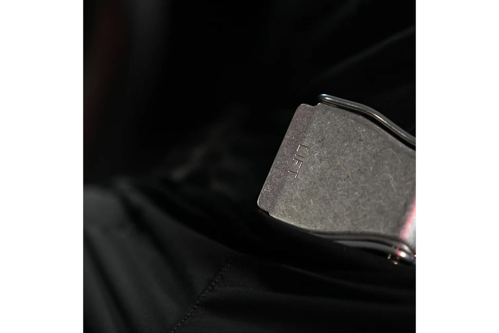 Hammer Strength Plate-Loaded Iso-Lateral Decline Chest Press