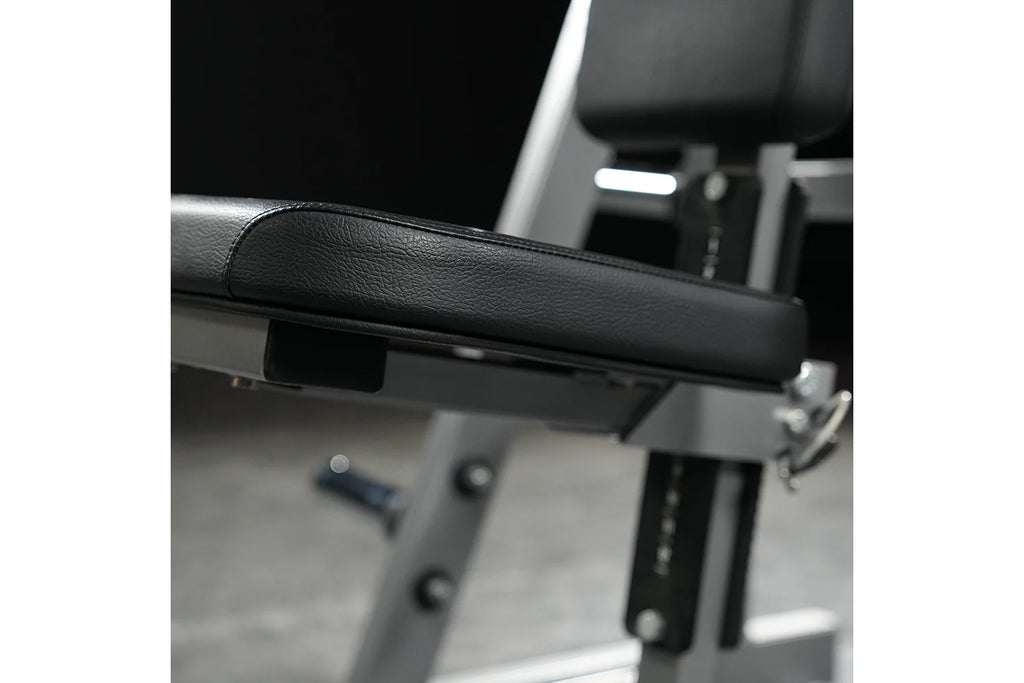 Hammer Strength Plate-Loaded Iso-Lateral Incline Press