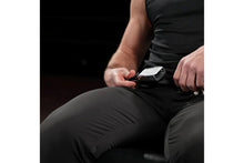 Load image into Gallery viewer, Hammer Strength Plate-Loaded Iso-Lateral Leg Extension
