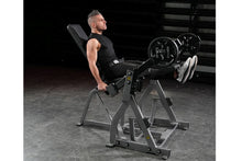 Load image into Gallery viewer, Hammer Strength Plate-Loaded Iso-Lateral Leg Extension
