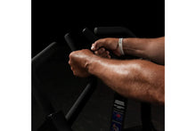 Load image into Gallery viewer, Hammer Strength Plate-Loaded Iso Lateral Row
