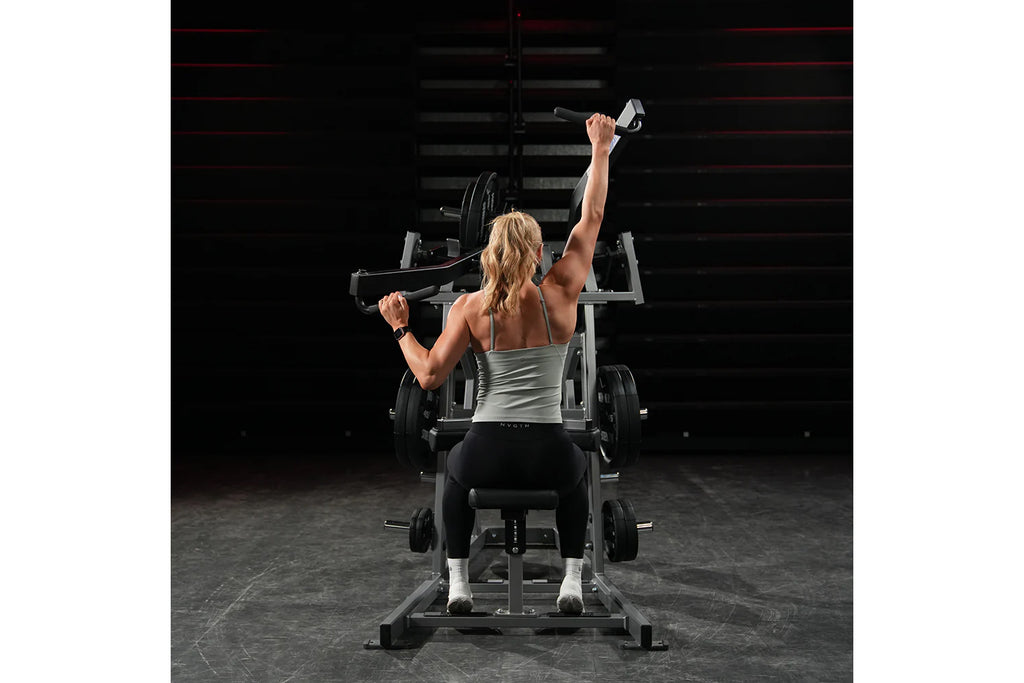 Hammer Strength Plate-Loaded Iso-Lateral Wide Pulldown