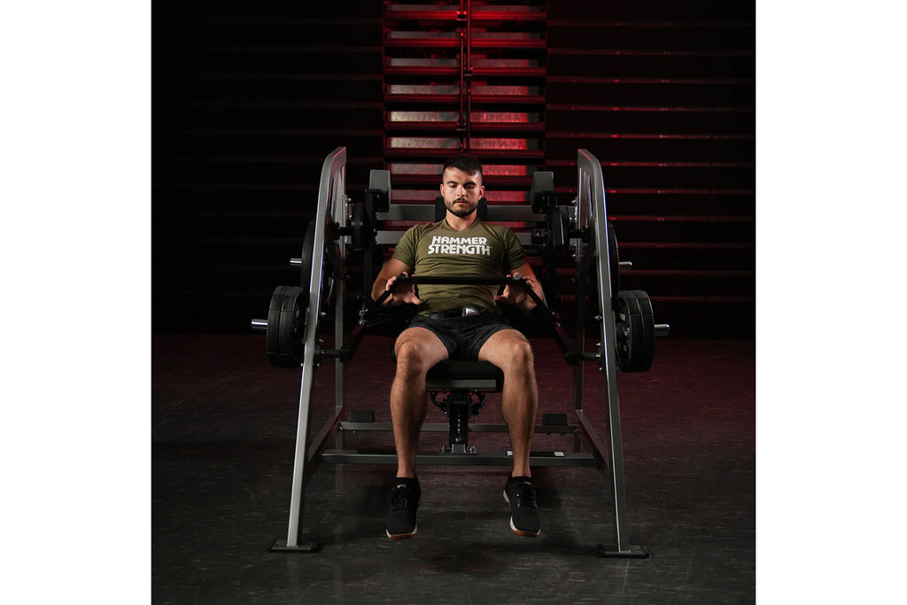 Hammer Strength Plate-Loaded Pullover