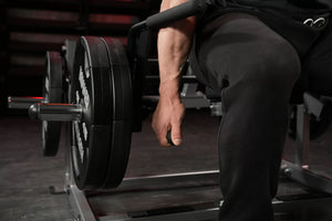 Hammer Strength Plate-Loaded Seated/Standing Shrug