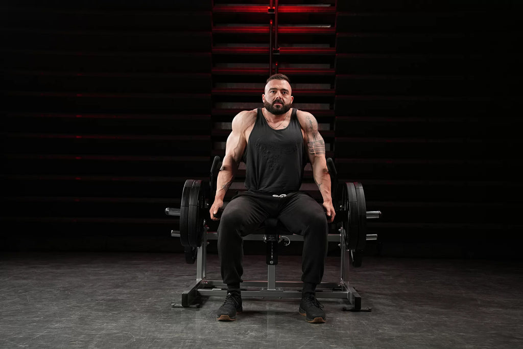Hammer Strength Plate-Loaded Seated/Standing Shrug