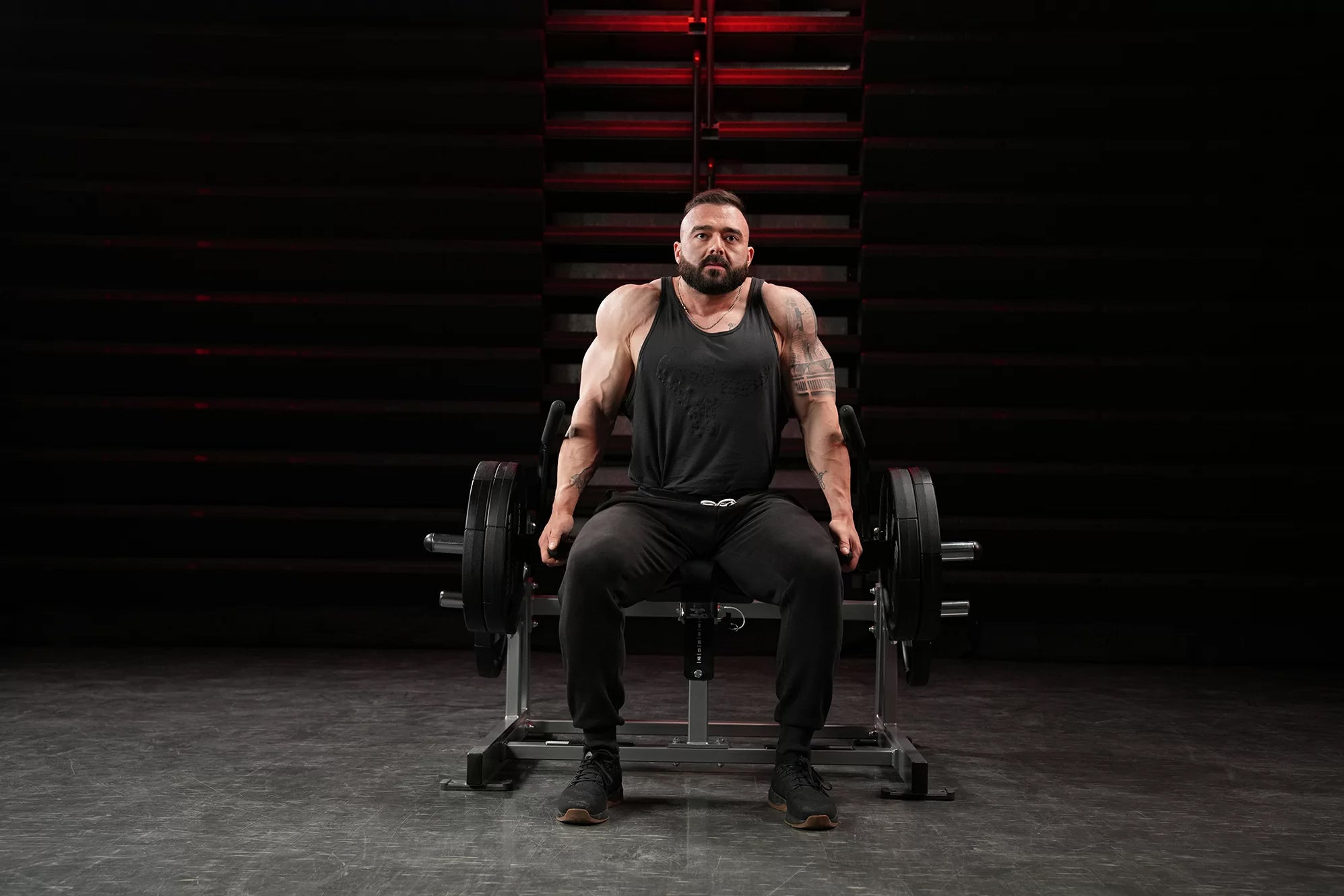 Hammer Strength Plate-Loaded Seated/Standing Shrug – 360 Fitness