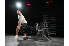 Load image into Gallery viewer, Hammer Strength Plate-Loaded Squat High Pull
