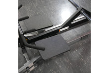 Load image into Gallery viewer, Hammer Strength Plate-Loaded T-Bar Row
