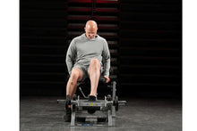 Load image into Gallery viewer, Hammer Strength Plate-Loaded Tibia Dorsi Flexion Bench Machine
