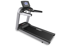 Load image into Gallery viewer, Landice L7 Club Treadmill

