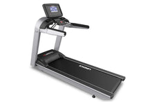 Load image into Gallery viewer, Landice L8 Treadmill
