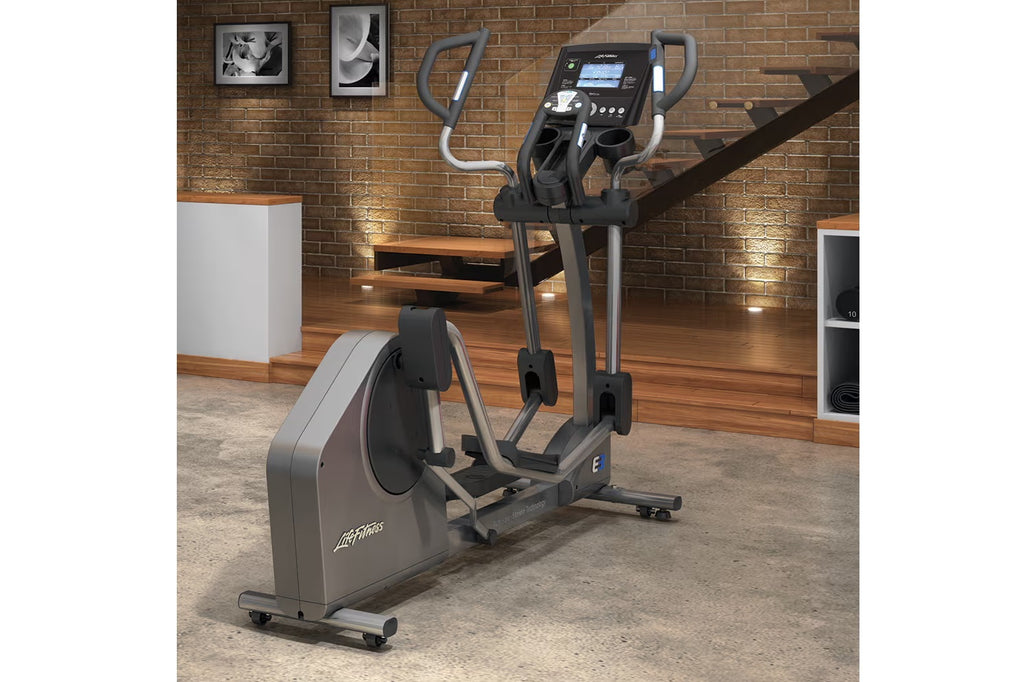 Life Fitness E3 Elliptical Cross-Trainer (💥MEMORIAL SALE)