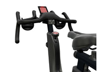 Load image into Gallery viewer, Life Fitness IC5 Indoor Cycle (💥BLACK FRIDAY SALE)
