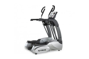 TRUE ES700 Elliptical w/ Escalate 9" Console (DEMO)   **SOLD**